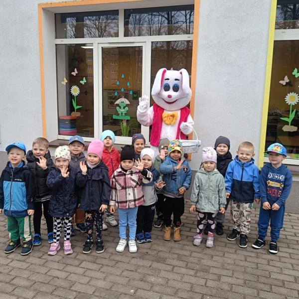 Spotkanie z zajączkiem wielkanocnym