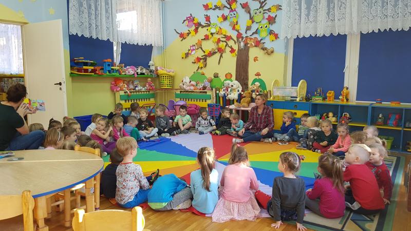 21.11.2019 - Udział Gupy II w projekcie Słupsk i Gmina Słupsk czyta małemu misiowi.