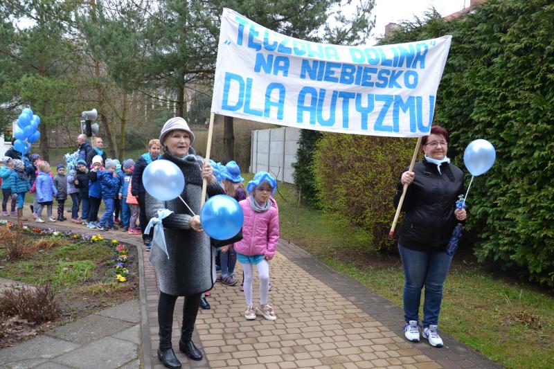 ŚWIATOWY DZIEŃ ŚWIADOMOŚCI AUTYZMU W „TĘCZOWEJ DOLINIE”