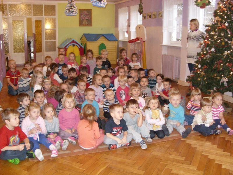 Magik w przedszkolu: 04.12.2013