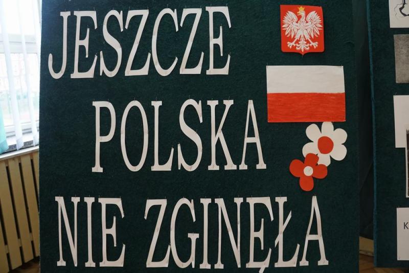 Święto Odzyskania Niepodległości w klasach IV – VII