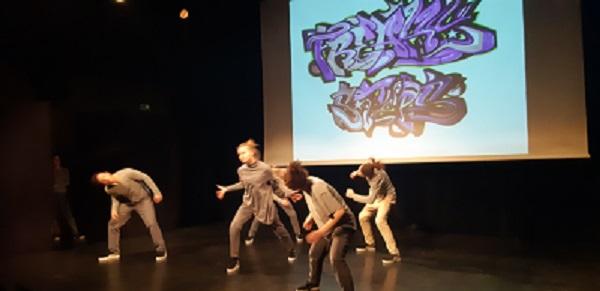 Hip-hop w teatrze