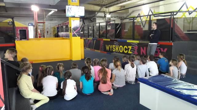 Klasa 3 b w Parku Trampolin