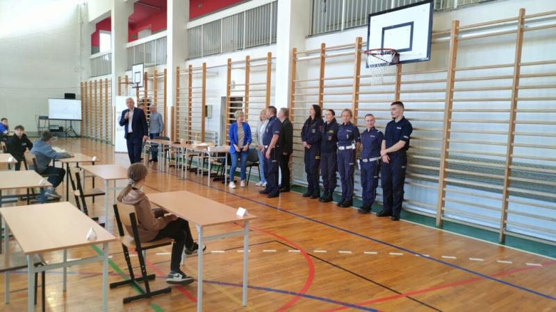 Z przyjemnością informujemy o wielkim sukcesie uczniów naszej szkoły: Uczniowie klas VII w składzie: Wojciech Żydzianowski, Marcel Sobiegraj oraz Adrian Formella (grupa II) zajęli I miejsce w Powiatowym Konkursie Szkół Podstawowych Miasta Słupska w Ogólno