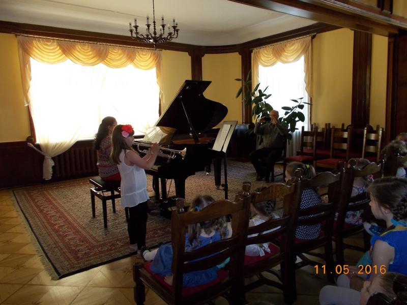 Koncert w Szkole Muzycznej; gr. IV; 11-05-2016
