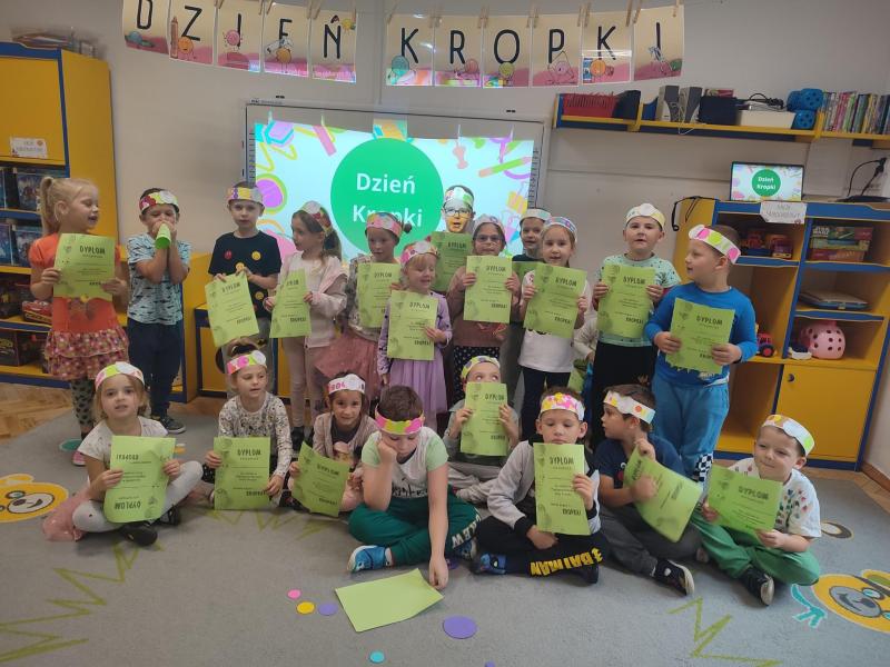 DZIEŃ KROPKI GRUPA IV