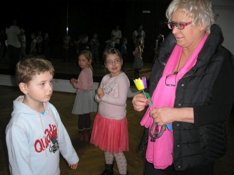 Salsa z plastyką – gr. IV; 10-04-2015