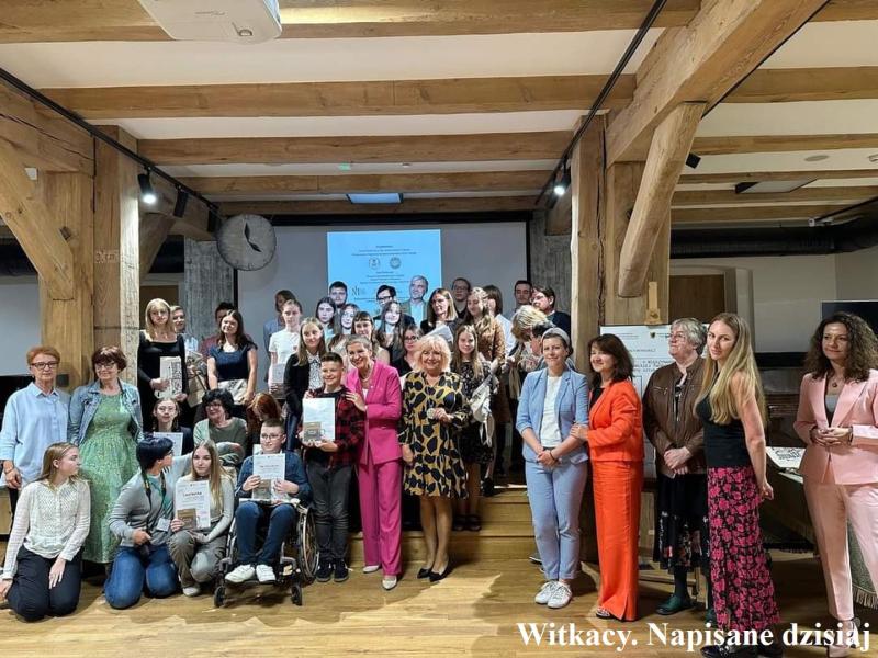 Wspólne zdjęcie uczestników ceremonii
