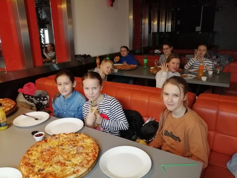 Dzień pizzy w 5c