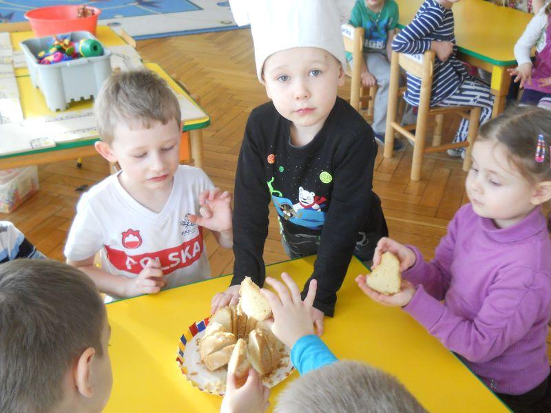 Jak Szymek babką częstował...: gr. III; 27.01.2014