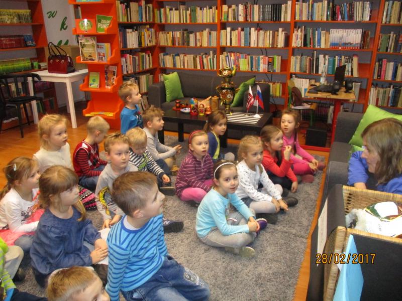 Słoneczka w bibliotece