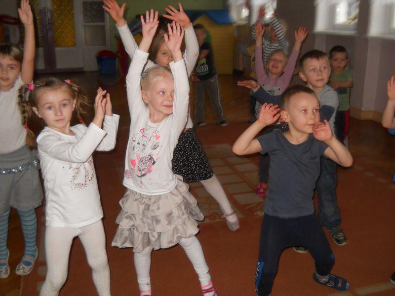 Tańce: gr. III; 11.12.2013