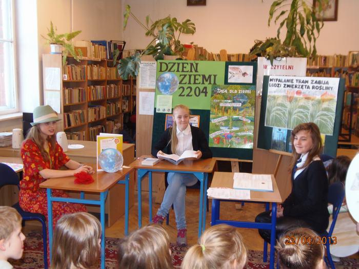 Dzień Ziemi w bibliotece szkolnej