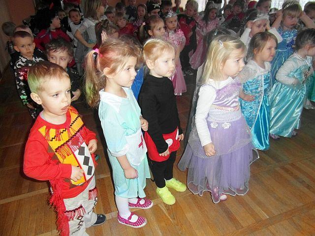 Bal karnawałowy