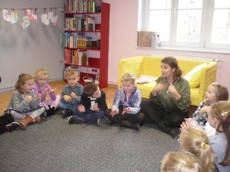 ZAJĘCIA Z BIBLIOTEKI IV SPOTKANIE "STRACH" GRUPA III