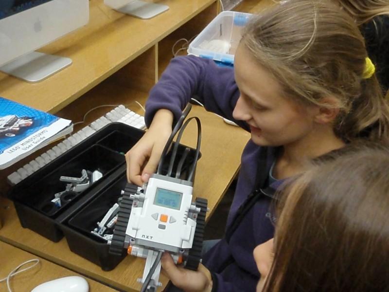 PM - Ćwiczenia z informatyki i robotyki
