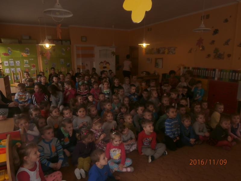 Bawimy się w teatr