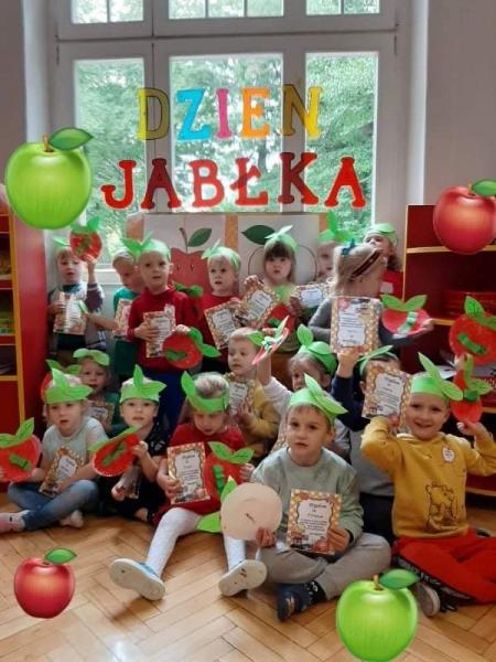 DZIEŃ JABŁKA GRUPA II