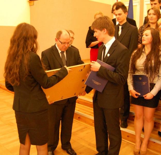 POŻEGNANIE ABSOLWENTÓW 2013