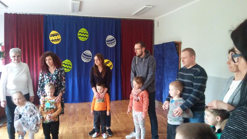 Warsztaty plastyczne w ,,Stokrotkach''