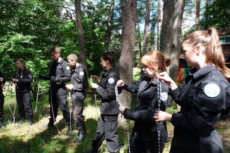 Słupska młodzież na obozie szkoleniowym w Krzyni