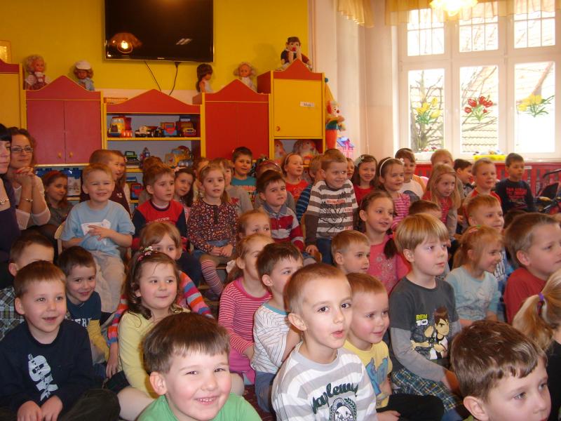 Koncert Szkoły Muzycznej YAMAHA  "W odległej galaktyce" 02.2012 r.