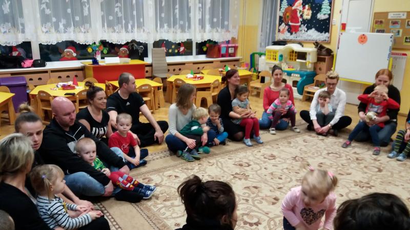 Zabawy integracyjne w grupie "Motylków"