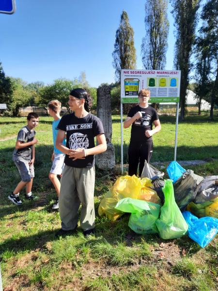 SPRZĄTANIE ŚWIATA