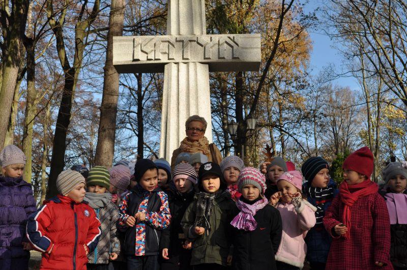Pamiętamy o zmarłych: 29.10.2013 -gr. III