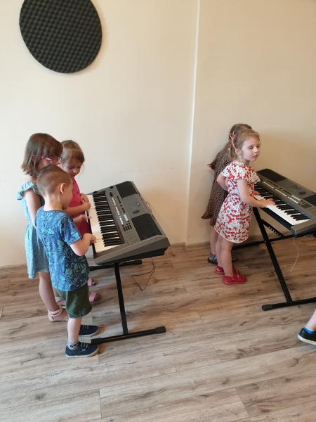 ZAJĘCIA MUZYCZNE W SZKOLE YAMAHA GRUPA IV