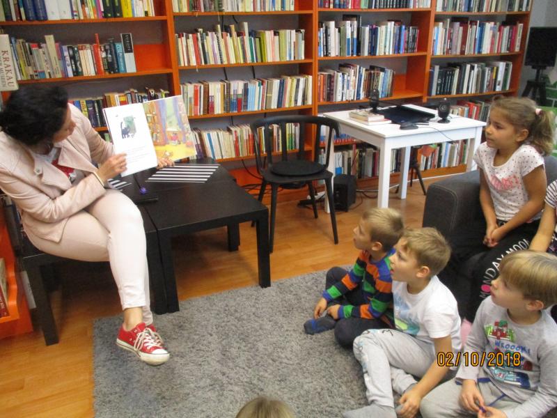 ,,Słoneczka''w bibliotece
