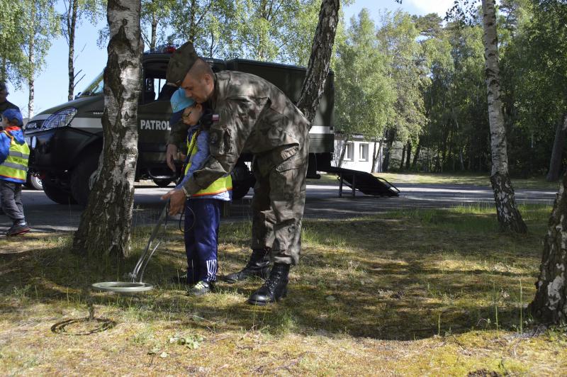 „STOKROTKI NA POLIGONIE”