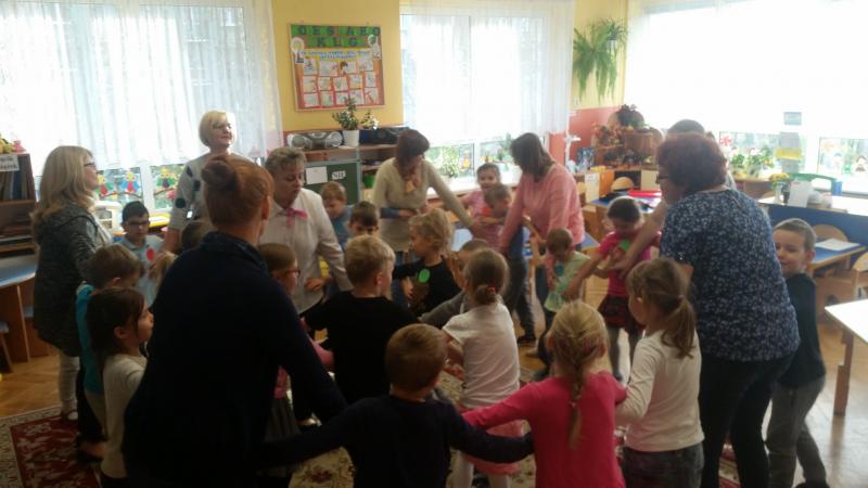 Cztery żywioły - zajęcia badawcze w grupie "Dinusiów"
