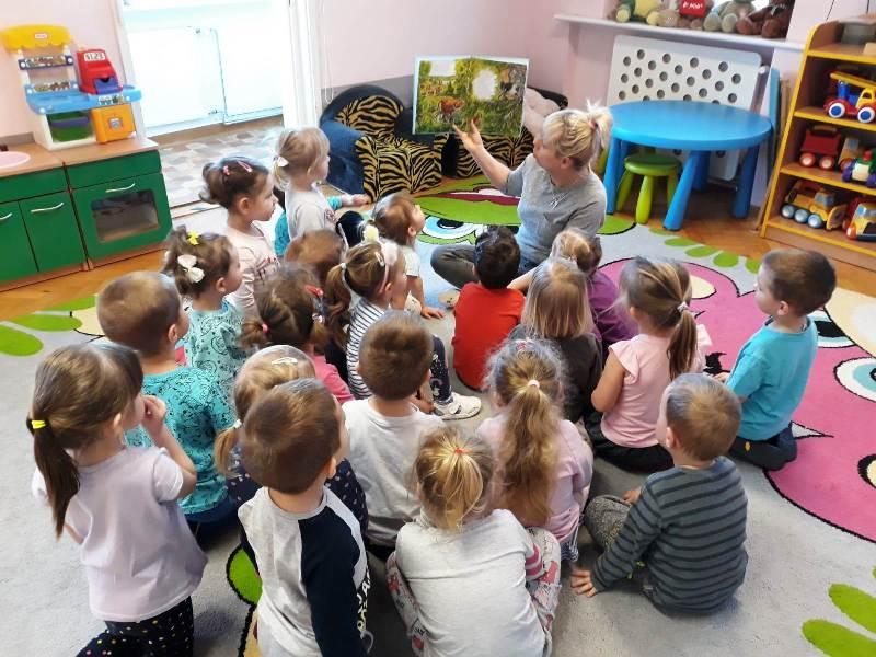 Kampania społeczna "Cała Polska czyta dzieciom"