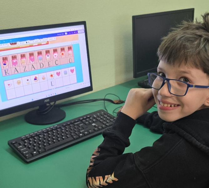 Uczymy dzieci programować
