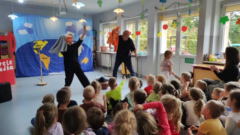 Ptasie ploty- Teatrzyk w przedszkolu