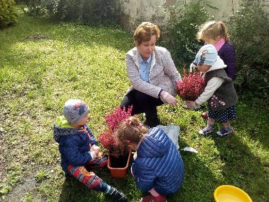 Bajkowy ogród "Królestwa Skrzatów"