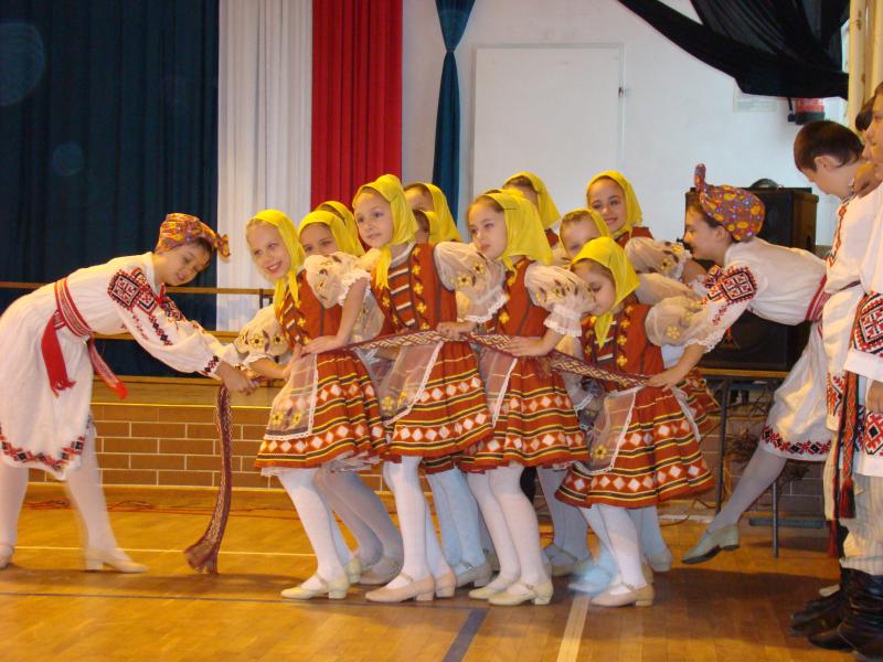 Występ grupy tanecznej "Ljanok" z Domu Kultury MTZ w Mińsku,