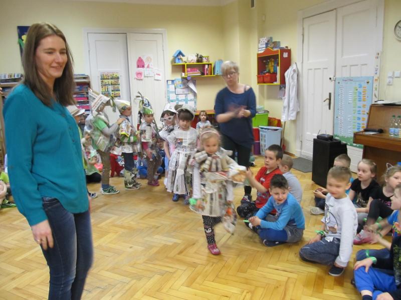 OBCHODY DNIA ZIEMI W PRZEDSZKOLU MIEJSKIM NR 1 ,,ZACZAROWANY OGRÓD” W SŁUPSKU