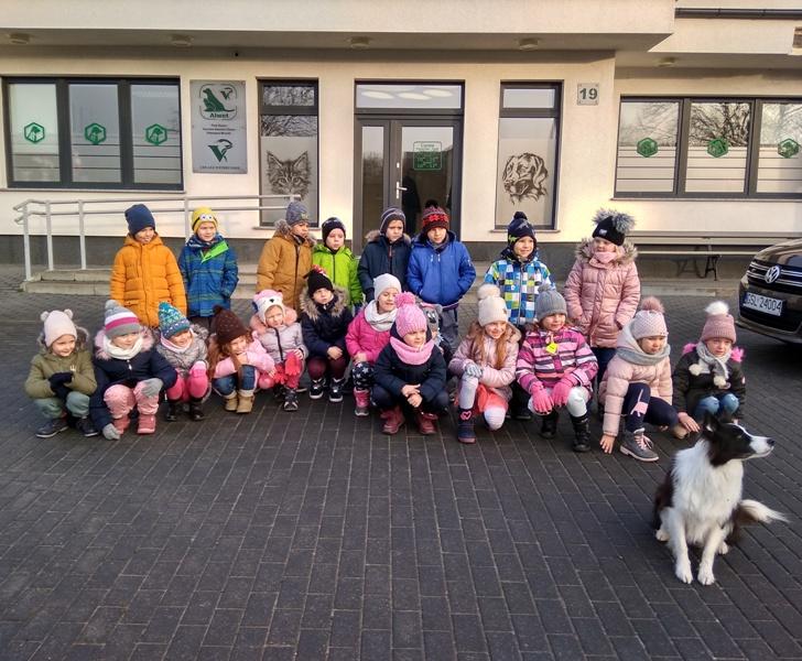 Grupa IV Wizyta w Przychodni Weterynaryjnej - poznanie pracy weterynarza.