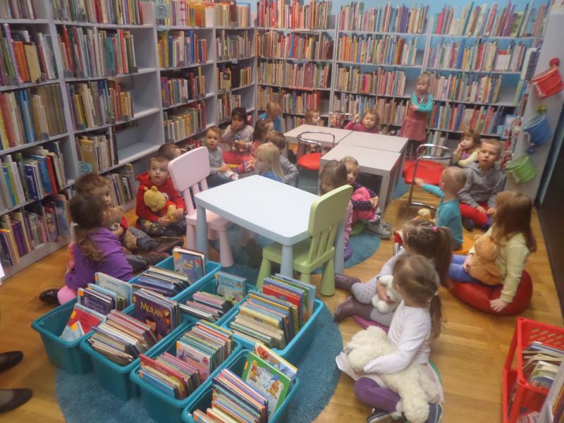 URODZINY PLUSZOWEGO MISIA W BIBLIOTECE