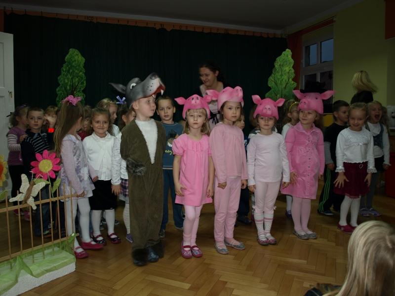 Przedstawienie pięciolatków