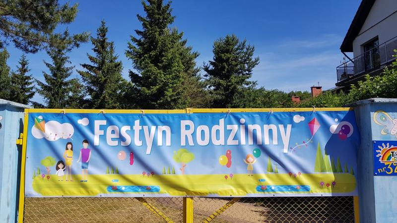 Festyn rodzinny w „Tęczowej Dolinie”.