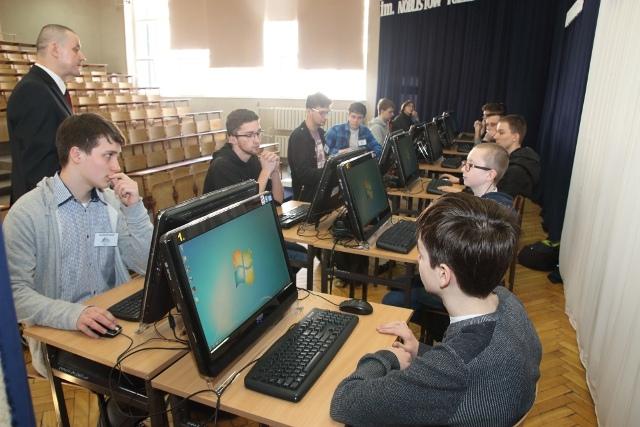 Finał Międzywojewódzkiego Konkursu Informatycznego "Infosłupia"