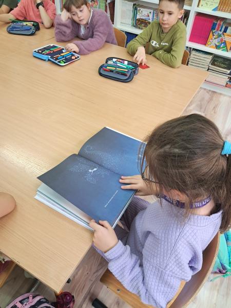 KLUB MŁODEGO CZYTELNIKA