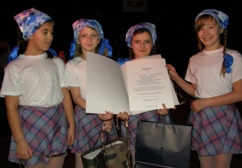 I Międzyszkolny Konkurs Piosenki Żołnierskiej i Patriotycznej