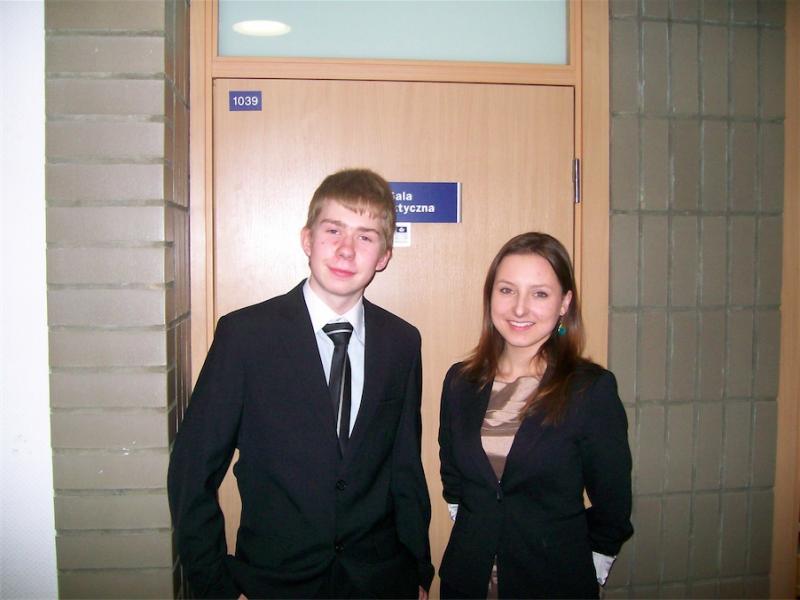 KONKURS o INDEKS UG 2012