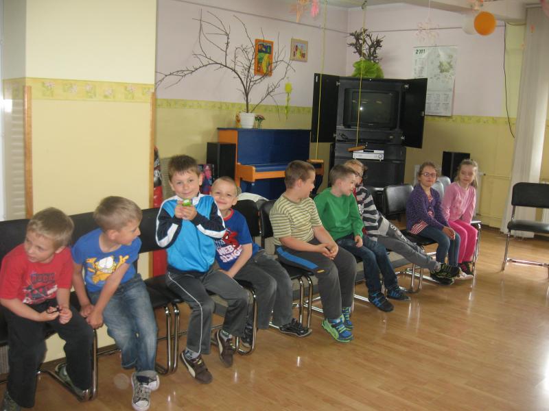 Starszaki na Warsztatach Terapii Zajęciowej Polskiego Związku Niewidomych w Słupsku