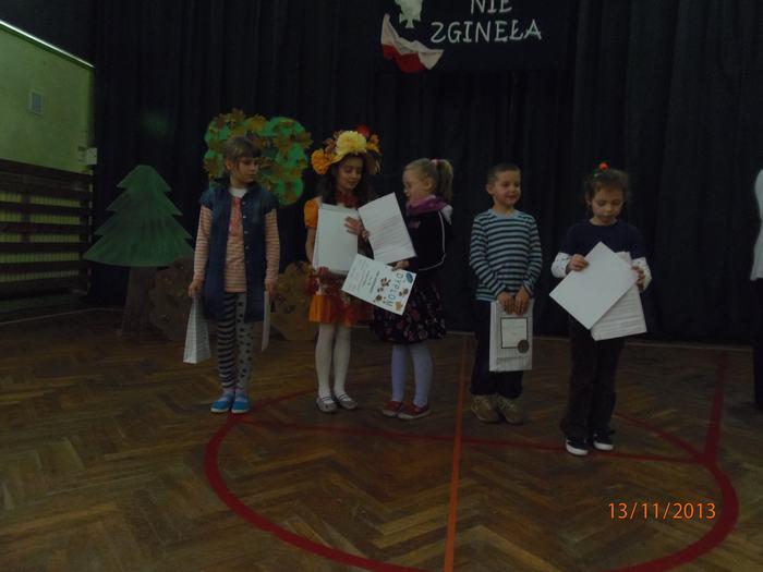Konkurs plastyczny „Idzie jesień po parku, lesie”