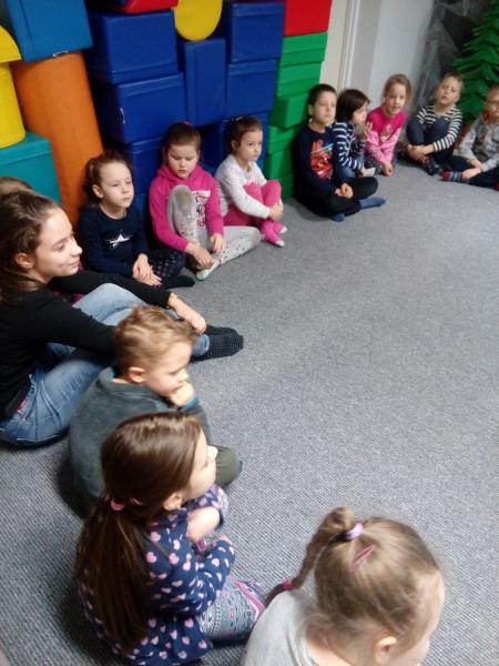 ,,Słoneczka''na zajęciach teatralnych w szkole
